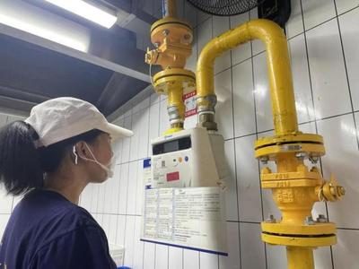逐步告別"瓶裝氣"!雨花區(qū)全力推進燃?xì)?quot;氣改電""瓶改管"工作