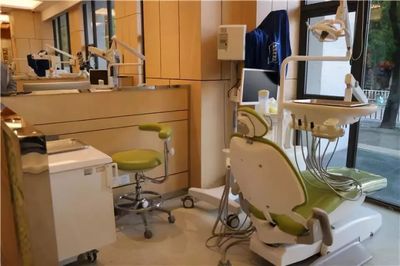 我市首家公立口腔?？漆t(yī)療機(jī)構(gòu)今日盛大開(kāi)業(yè)，市民口腔健康迎來(lái)專業(yè)新保障